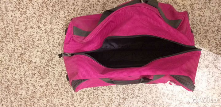 Сумка дорожная на колесах бу