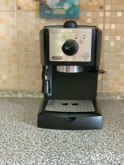 Кофеварка DeLonghi EC155