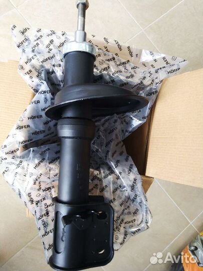 Стойки передние на Калину