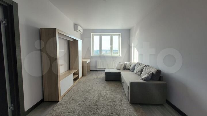 2-к. квартира, 57,3 м², 8/16 эт.