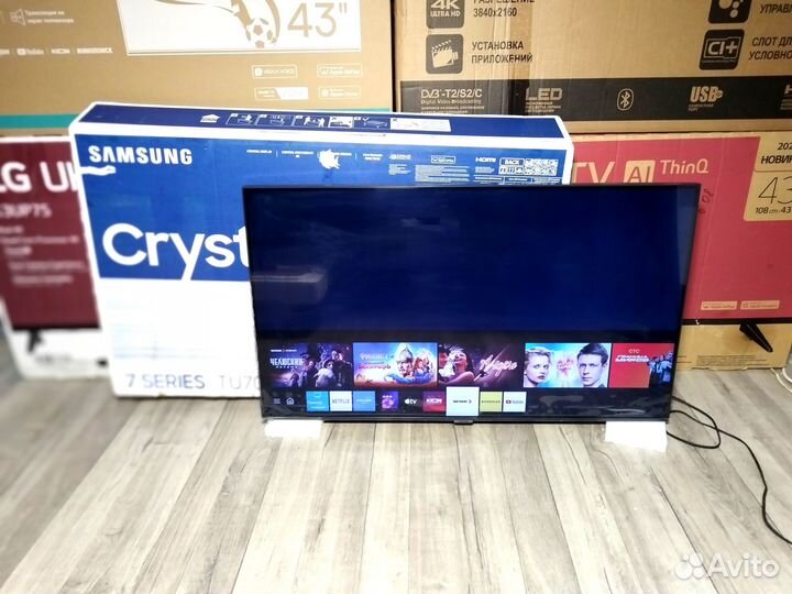 Безрамочный Samsung 43 дюйма Tizen Crystal 4k