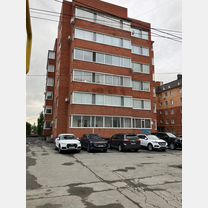 1-к. квартира, 56 м², 2/6 эт., Костанай