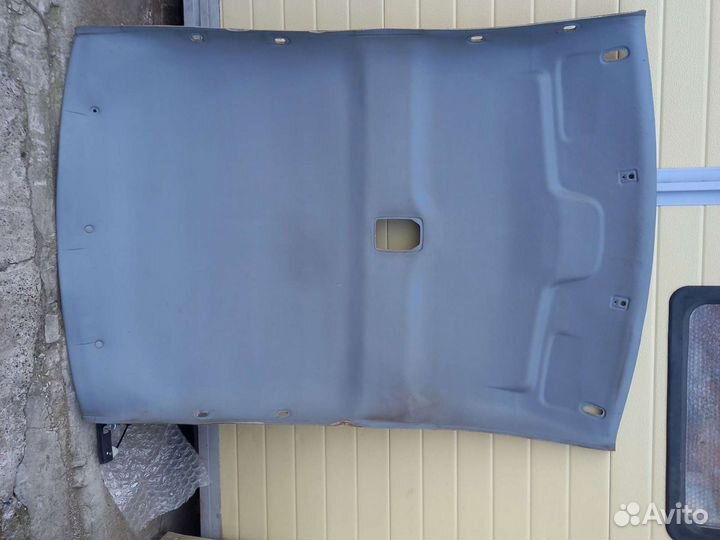 Hyundai accent- потолочина