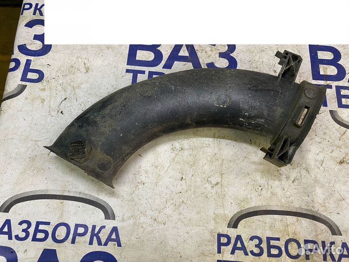 Воздухозаборник Пежо 206