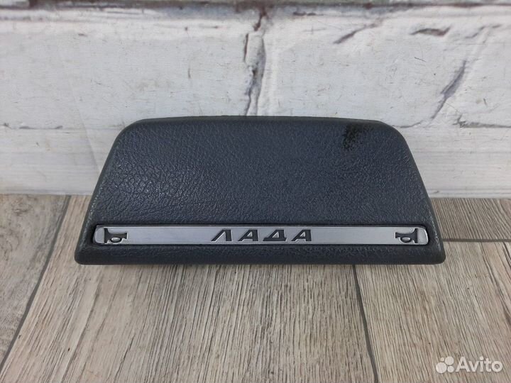 Заглушка в руль кнопка сигнала 2110