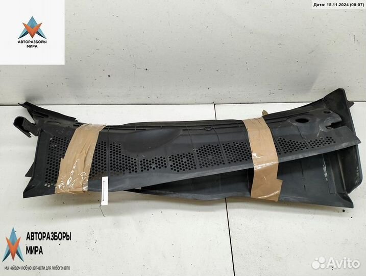 Дождевик Volkswagen Golf 3 1996 1H1819415B