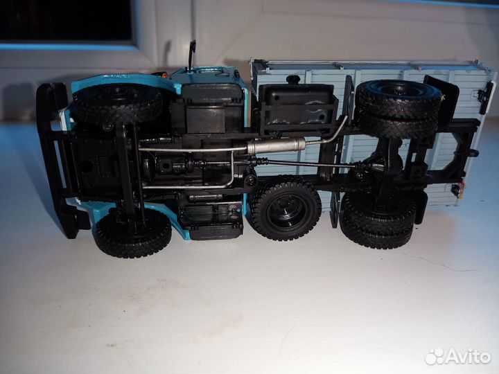 Модель ЗИЛ 1:43