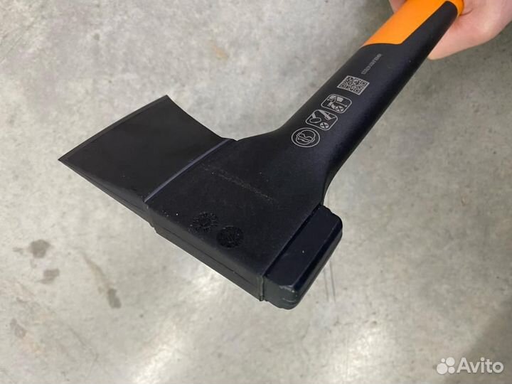 Топор универсальный fiskars X7