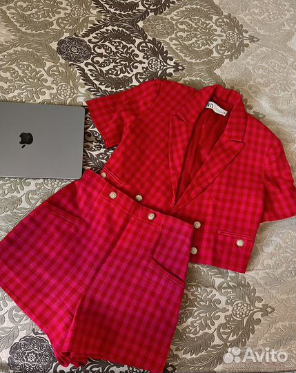 Костюм женский zara