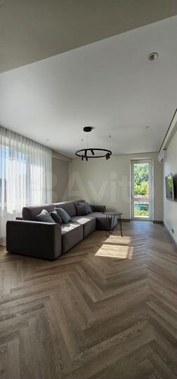 2-к. квартира, 86 м², 5/8 эт.