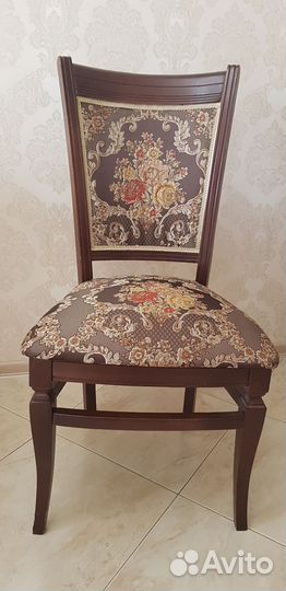 Стулья для гостинной