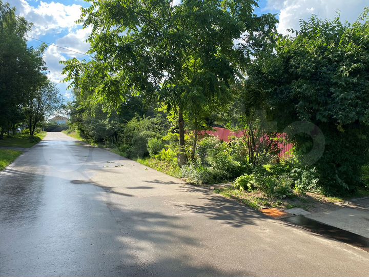 Участок 7 сот. (ИЖС)