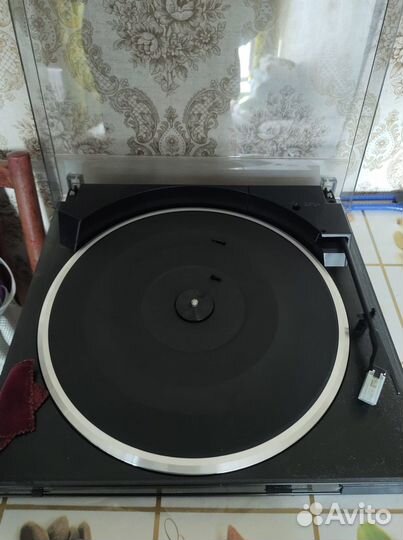 Проигрыватель винила Grundig Prisma,новый, Япония