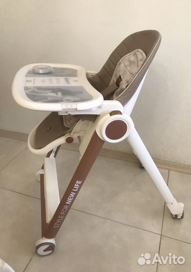 Стульчик для кормления happy baby berny v2