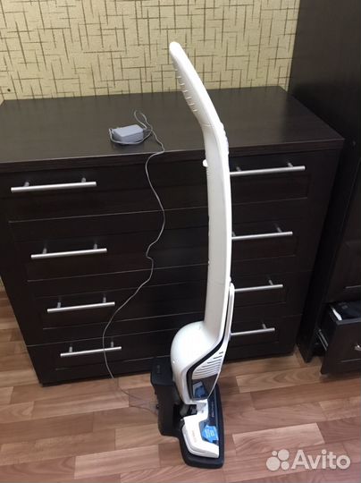 Пылесос Electrolux Li-30 ErgoRapido ERG105