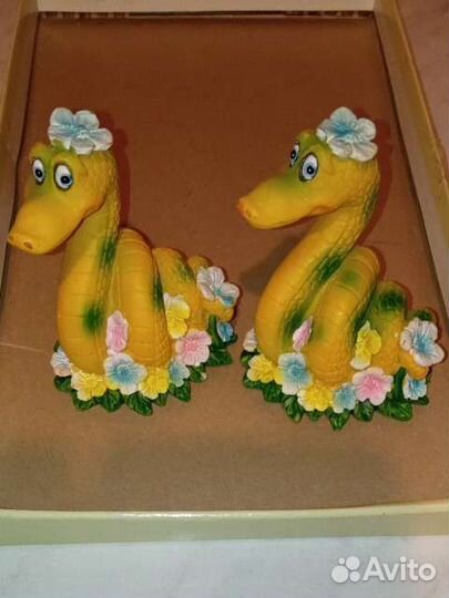 Статуэтки,ангелочки, магниты