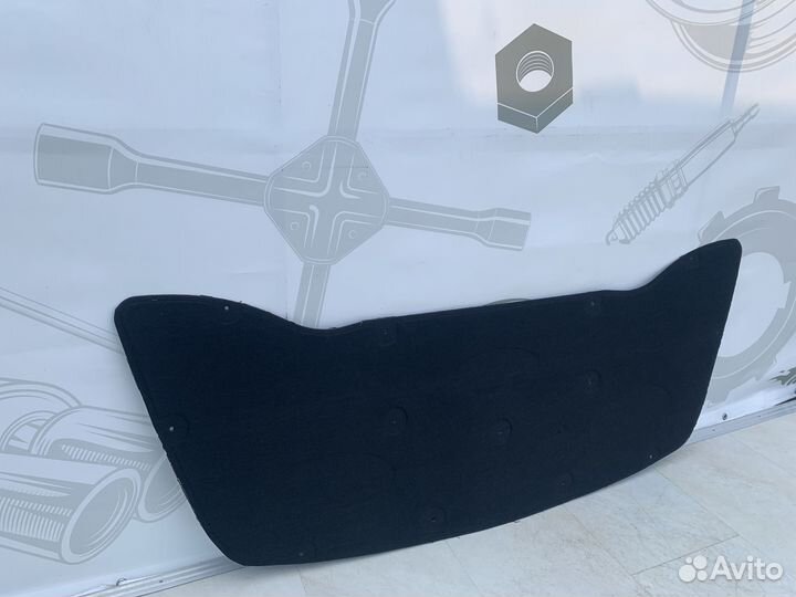 Шумоизоляция капота MercedesW176 A1766820026