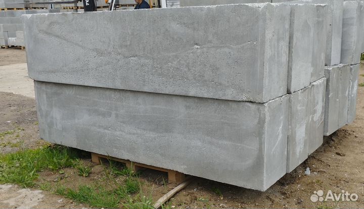 Крупноформатные мегаблоки из полистиролбетонна