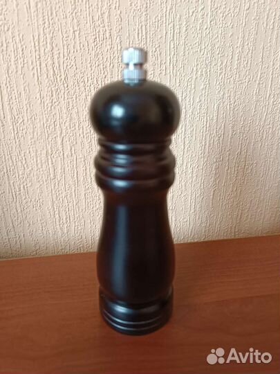Мельница для специй, перцемолка