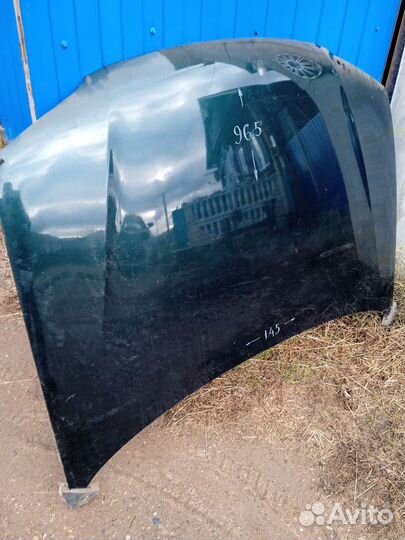 Капот передним мазда