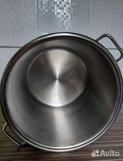 Кастрюля из нержавейки 21 л