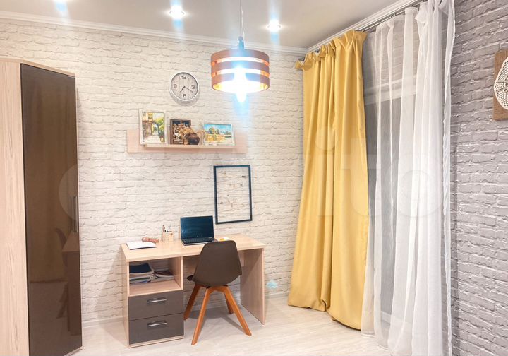 3-к. квартира, 98,8 м², 1/2 эт.