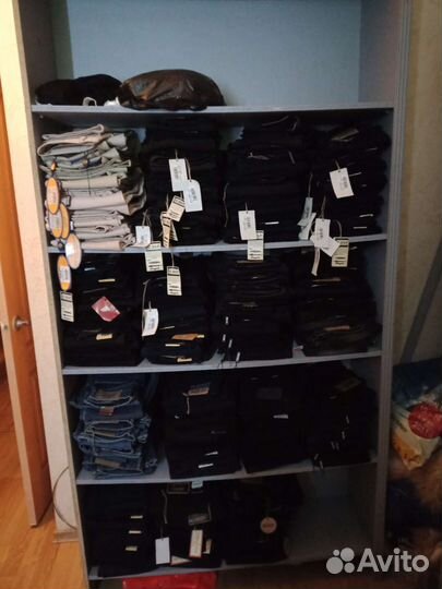 Стеллаж с полками