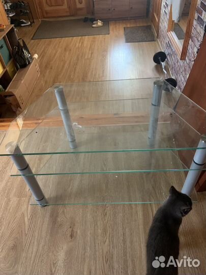 Стеклянная тумба