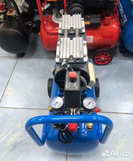 Компрессор безмасляный Electrolite 1100/24-OL