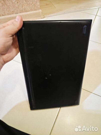 Ноутбук Asus vivobook