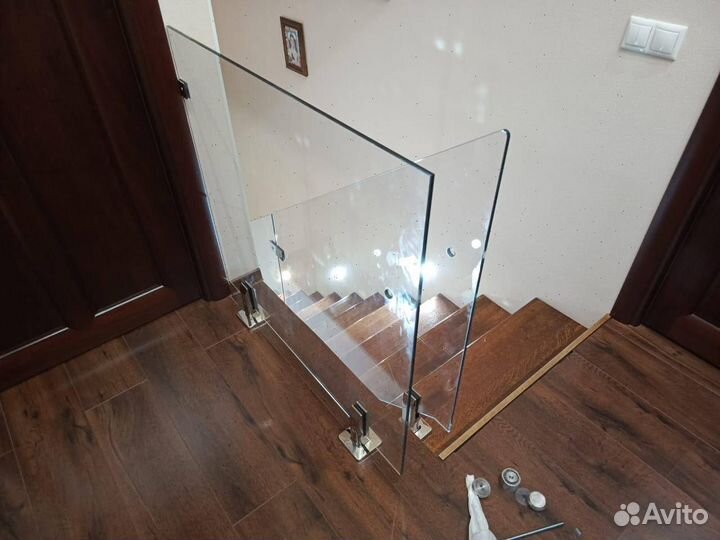 Перила для лестницы стеклянные ограждения