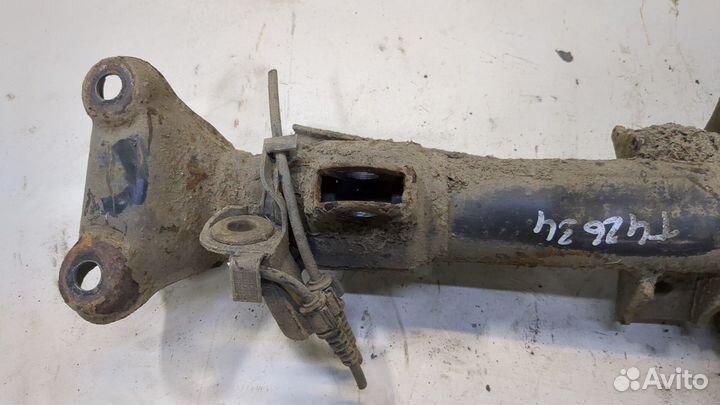 Амортизатор подвески левый передний Mercedes C W204, 2011