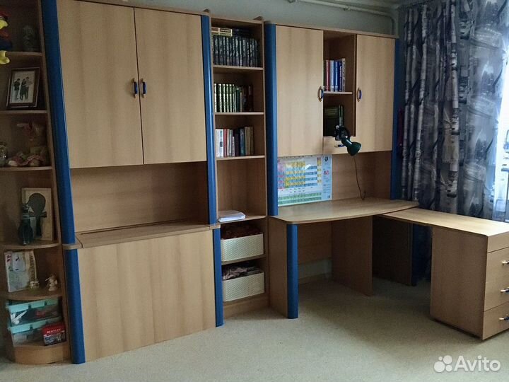 Жилая комната для школьника