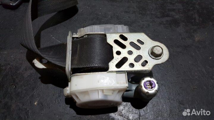 Ремень безопасности передний левый Subaru Forester