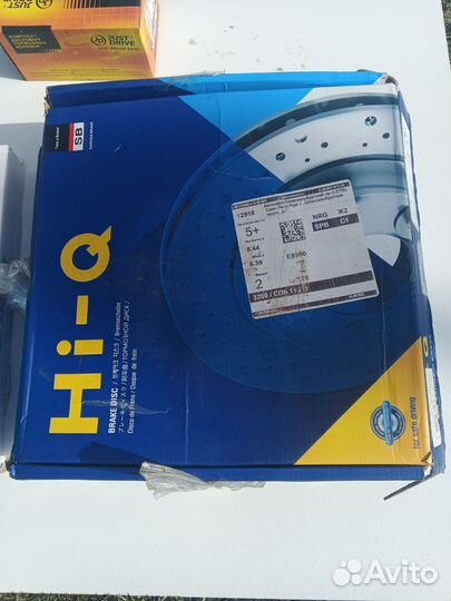 Тормозные диски+колодки +ступичный подш с датч абс