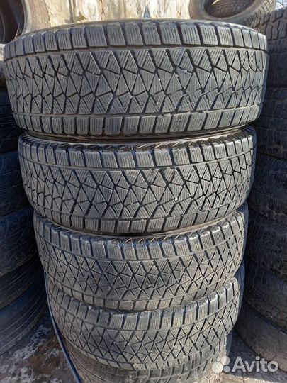 Ovation V-01 235/65 R16C