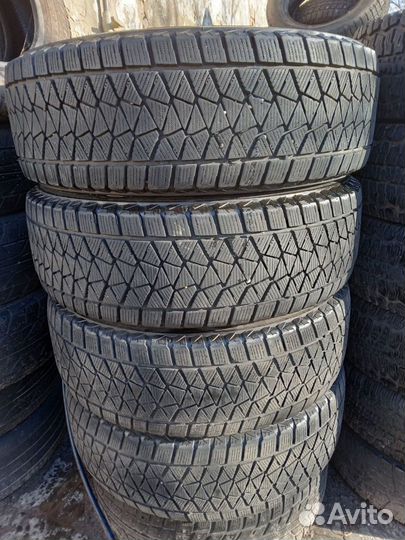 Bridgestone 738V 225/65 R17