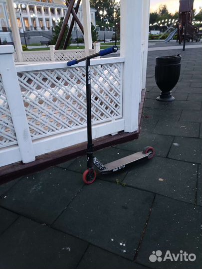 Трюковой самокат