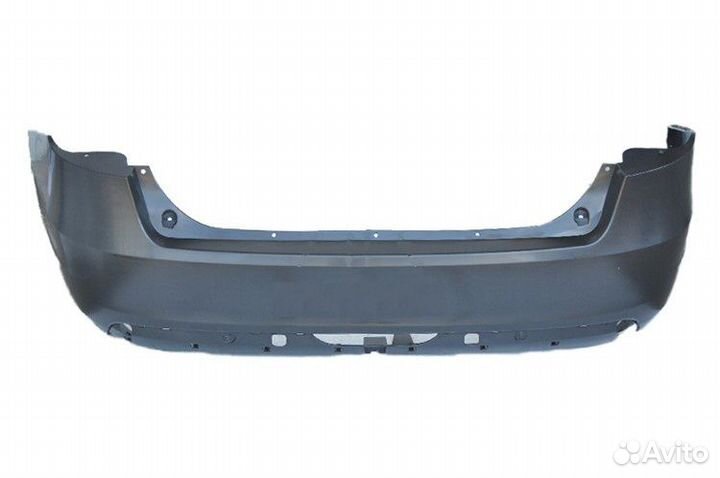 Бампер задний Веста окрашенный новый