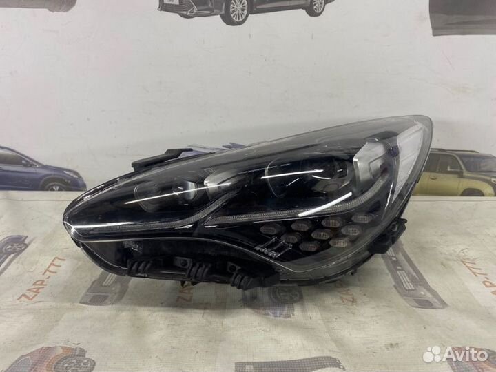 Фара передняя левая Kia Stinger