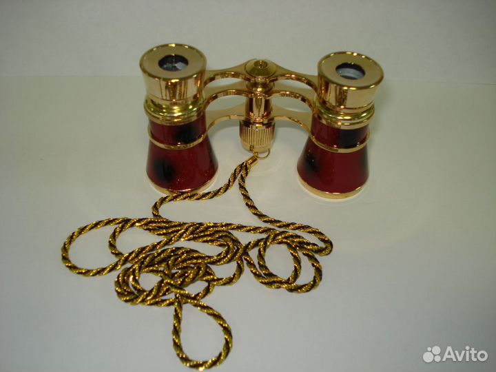 Бинокль театральный бордовый