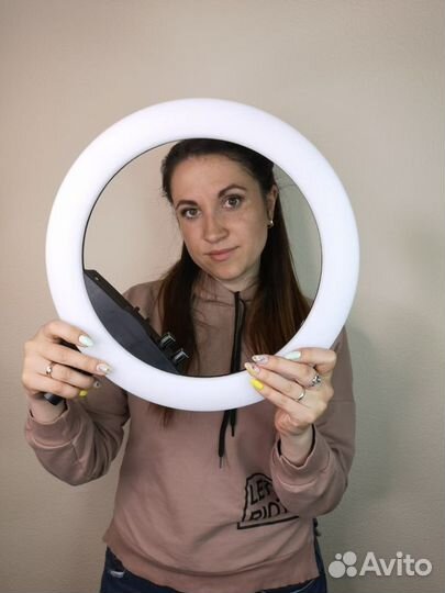 Кольцевая лампа