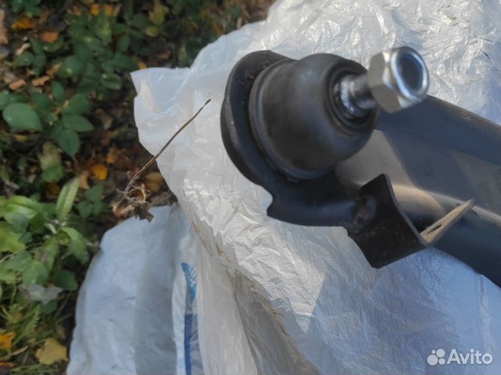 AMD.AA1570 Рычаг подвески передний левый