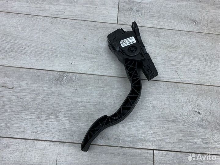 Педаль газа Ford Galaxy минивэн qxwa 2007