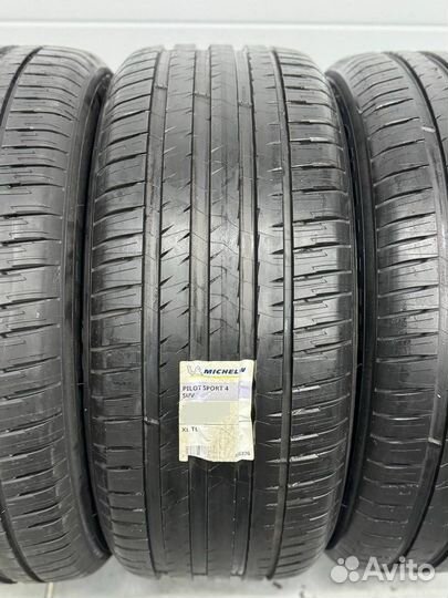 Michelin Pilot Sport 4 SUV 275/40 R20 106Y