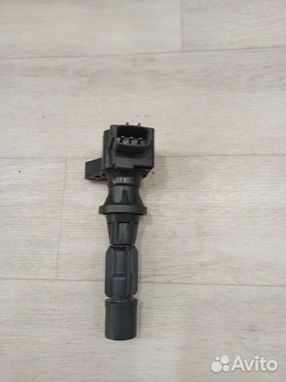 Катушка зажигания Mazda Mazda 3 BK хетчбек 2007