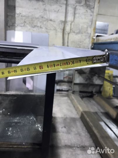 Угол из оцинкованной стали 0.5