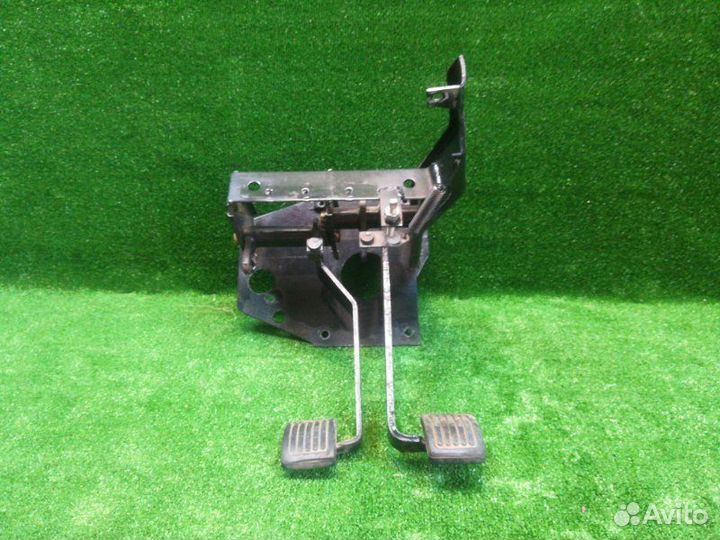 Педальный узел УАЗ Hunter 2008