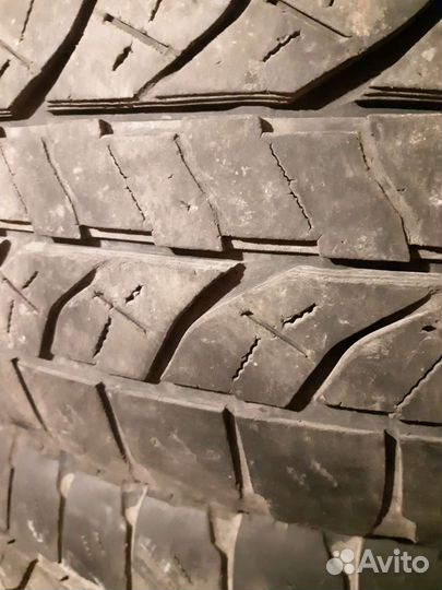 Yokohama 104ZR 285/65 R18