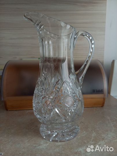 Хрустальный кувшин